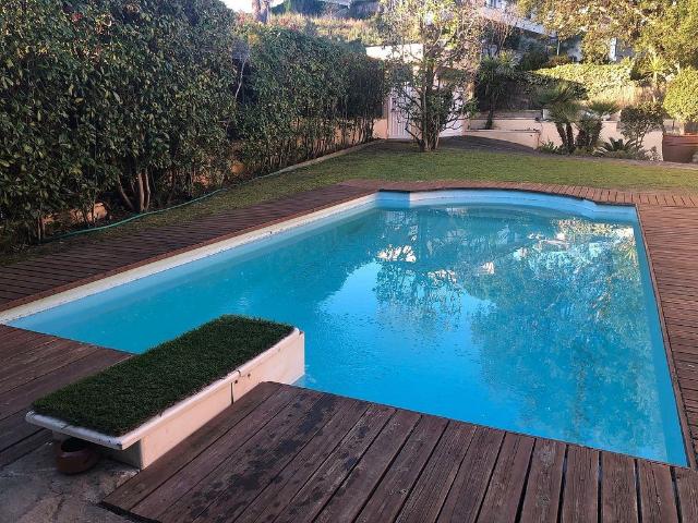 Chalet en venta en calle Bell Recó, Cabrils, de 396 m² 6 habitaciones por 785.000