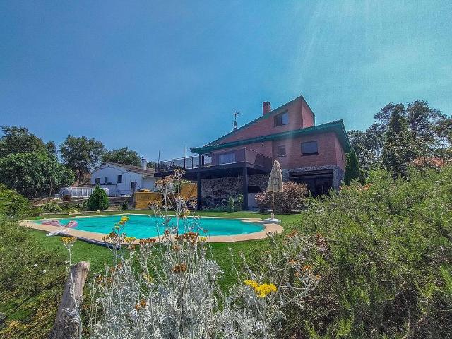 Chalet en venta en calle Berol, Sils, de 200 m² 5 habitaciones por 495.000