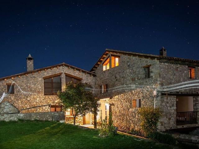 Chalet en venta en calle, Gósol, de 480 m² 6 habitaciones por 790.000
