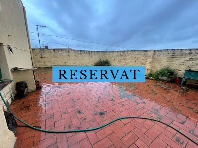 Chalet en venta en calle Germà Ferran Saperas, Alió, de 267 m² 2 habitaciones por 90.000
