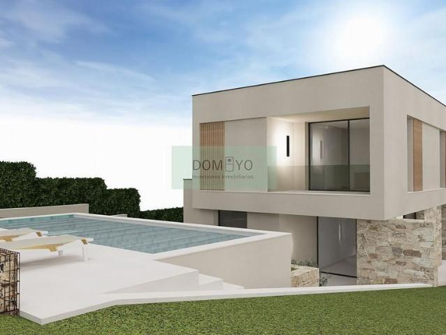 Chalet en venta en calle D'amberes, Calonge, de 252 m² 4 habitaciones por 799.000