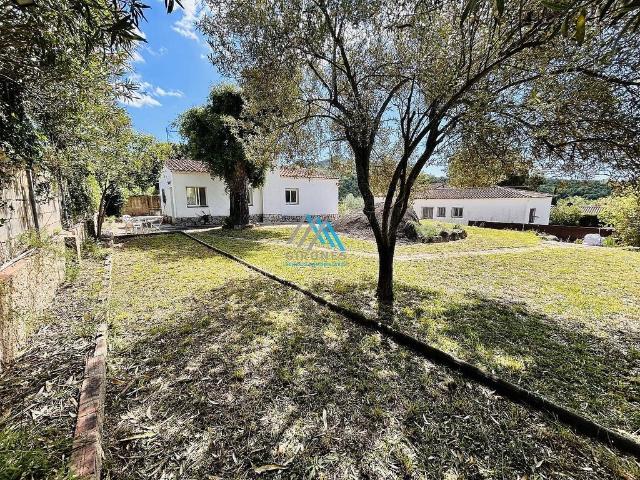 Chalet en venta en calle D'antonio Fernández Rillo, Santa Cristina d´Aro, de 68 m² 3 habitaciones por 330.000
