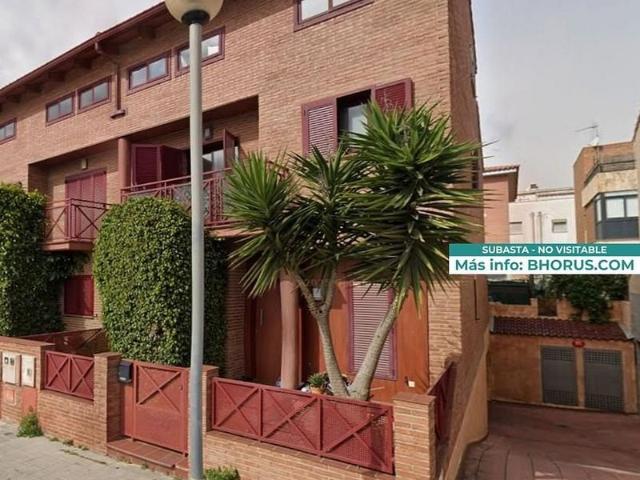 Chalet en venta en calle De Josep Tarradellas, Vendrell, El, de 285 m² 4 habitaciones por 280.000