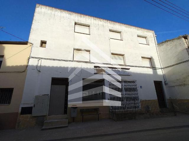 Chalet en venta en calle De la Bassa, Pobla de Massaluca, la, de 747 m² 9 habitaciones por 144.000