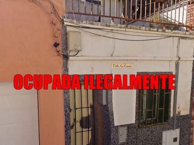 Chalet en venta en calle De la Garona, Sabadell, de 50 m² 1 habitación por 61.000