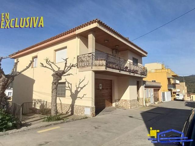 Chalet en venta en calle De L'era, Llançà, de 334 m² 5 habitaciones por 460.000