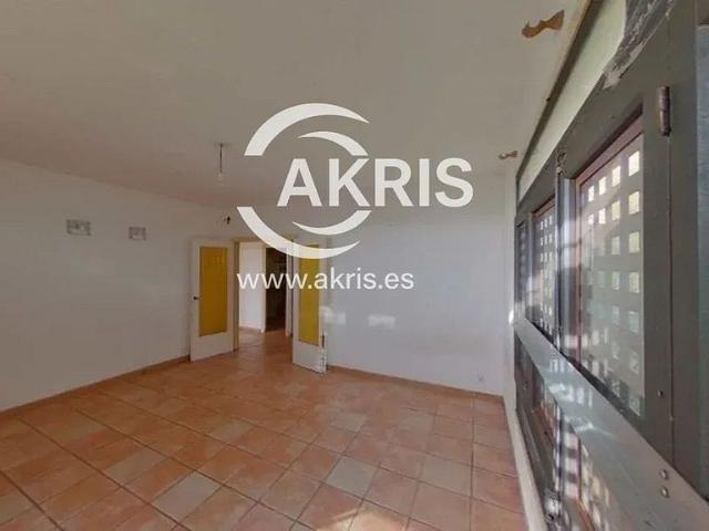 Chalet en venta en calle De Les Escales de L'aigua, Blanes, de 140 m² 3 habitaciones por 126.000
