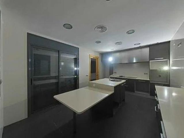 Chalet en venta en calle De Lurdes, Vilanova i La Geltrú, de 318 m² 6 habitaciones por 648.255