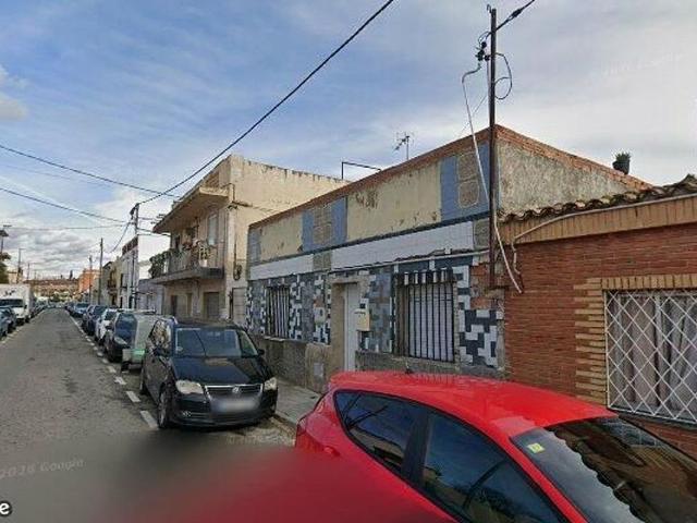 Chalet en venta en calle De Mas D'aixemús, Reus, de 82 m² 3 habitaciones por 86.000