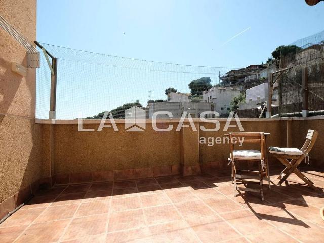 Chalet en venta en calle De Sant Feliu de Codines, Barcelona, de 130 m² 4 habitaciones por 249.000