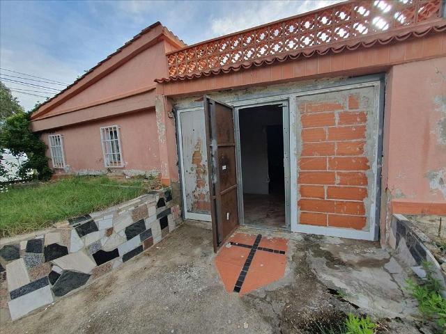 Chalet en venta en calle De Sant Marc, Maçanet de la Selva, de 150 m² 4 habitaciones por 199.000