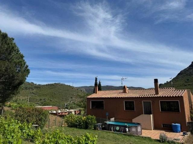 Chalet en venta en calle De Sant Silvestre, Llançà, de 293 m² 3 habitaciones por 550.000