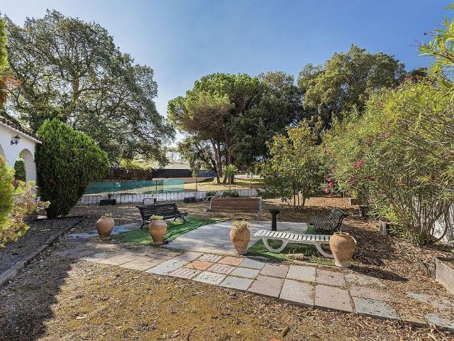 Chalet en venta en calle De Pedralta, Santa Cristina d´Aro, de 240 m² 4 habitaciones por 430.000 €
