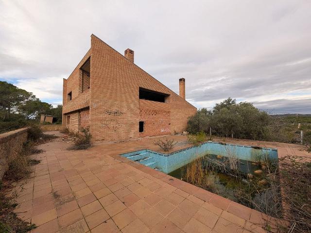 Chalet en venta en calle Del Mirador, Creixell, de 301 m² 4 habitaciones por 283.500