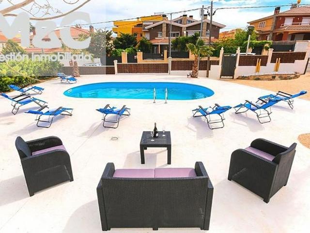 Chalet en venta en calle Del Corral de Sauner, Salou, de 200 m² 5 habitaciones por 640.000