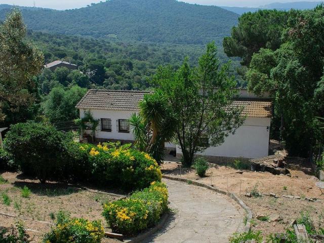 Chalet en venta en calle Del Puig Brull, Santa Cristina d´Aro, de 93 m² 3 habitaciones por 315.000