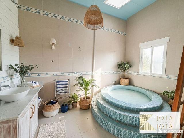 Chalet en venta en calle Júpiter, Vidreres, de 250 m² 4 habitaciones por 273.000