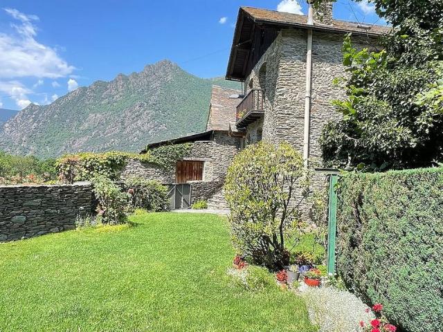 Chalet en venta en calle Major Arros, Esterri de Cardós, de 249 m² 4 habitaciones por 349.000