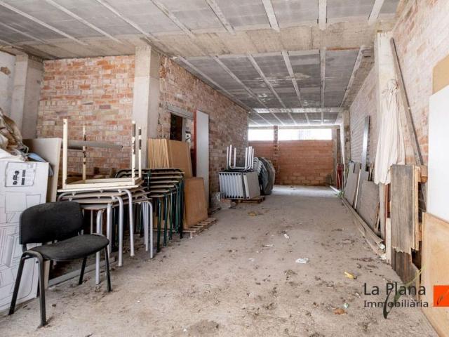 Chalet en venta en Santa Bàrbara, de 392 m² 1 habitación por 85.000