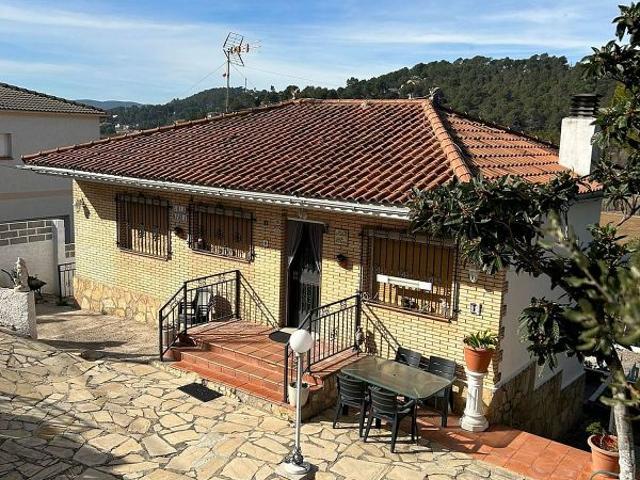 Chalet en venta en calle, Mediona, de 150 m² 3 habitaciones por 187.500