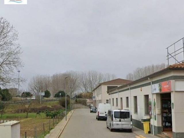 Chalet en venta en calle Mestral, Vidreres, de 152 m² 3 habitaciones por 319.000