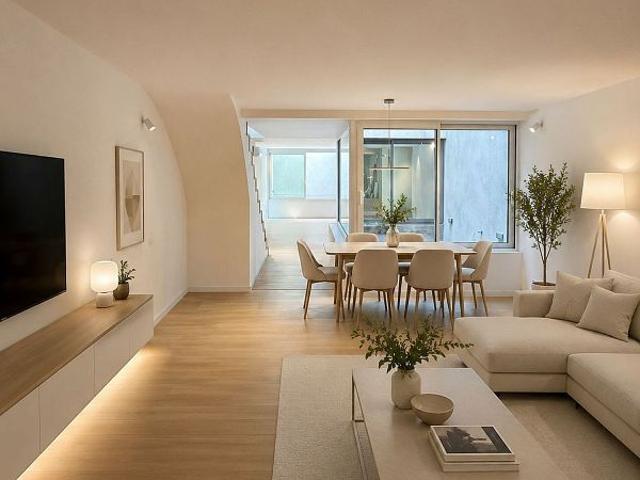Chalet en venta en calle Murillo, Badalona, de 236 m² 5 habitaciones por 780.000