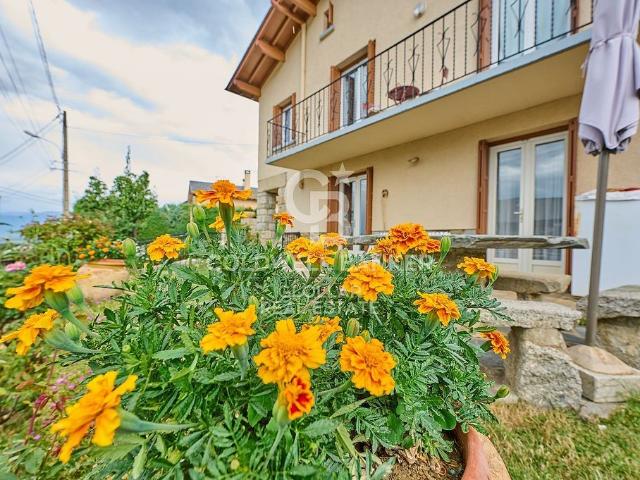 Chalet en venta en calle Saillagouse, Sallagosa/Saillagouse, de 240 m² 8 habitaciones por 770.000