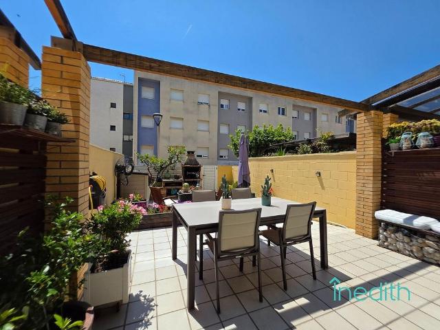 Chalet en venta en calle Saligar, Cubelles, de 146 m² 4 habitaciones por 480.000