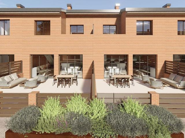 Chalet en venta en calle Sant Eudald, Begues, de 134 m² 4 habitaciones por 512.000