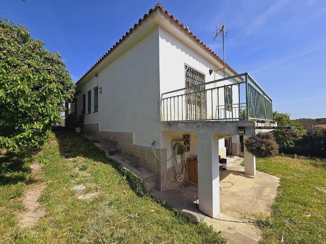 Chalet en venta en calle Segreur Can Gordei, Bisbal del Penedès, la, de 85 m² 3 habitaciones por 159.000