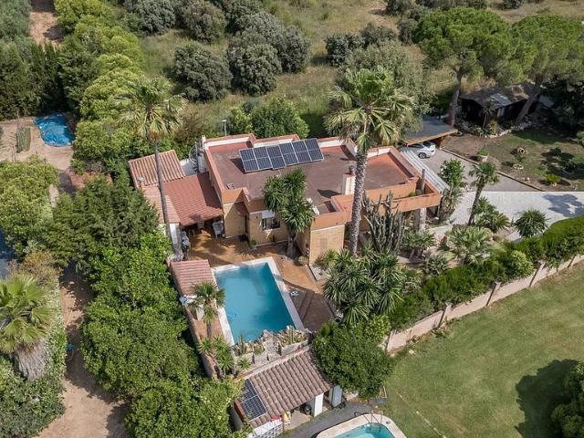 Chalet en venta en calle Sere, Valls, de 199 m² 5 habitaciones por 410.000