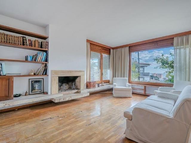Chalet en venta en calle Lluís Companys, Tossa de Mar, de 166 m² 4 habitaciones por 725.000