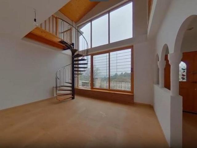 Chalet en venta en calle Roure Monjo, Vacarisses, de 242 m² 3 habitaciones por 317.915