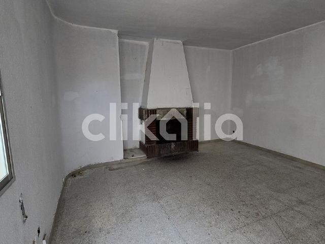 Chalet en venta en calle Trinquet, Deltebre, de 251 m² 3 habitaciones por 139.000
