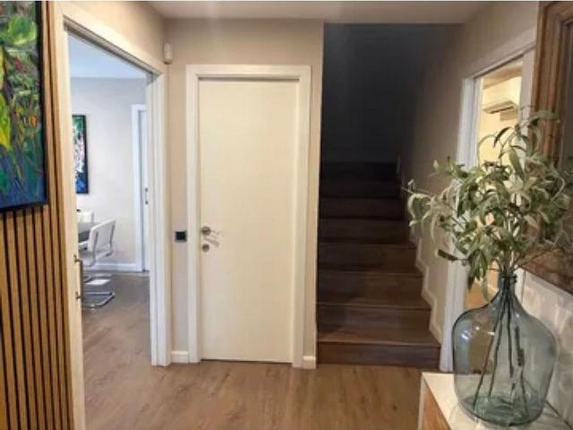 Chalet en venta en calle Tulipa, Santa Maria de Palautordera, de 290 m² 4 habitaciones por 775.000