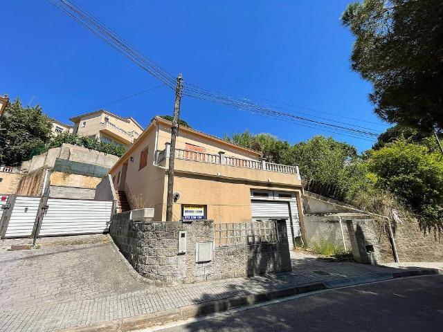 Chalet en venta en calle Valencia, Lloret de Mar, de 163 m² 3 habitaciones por 210.000