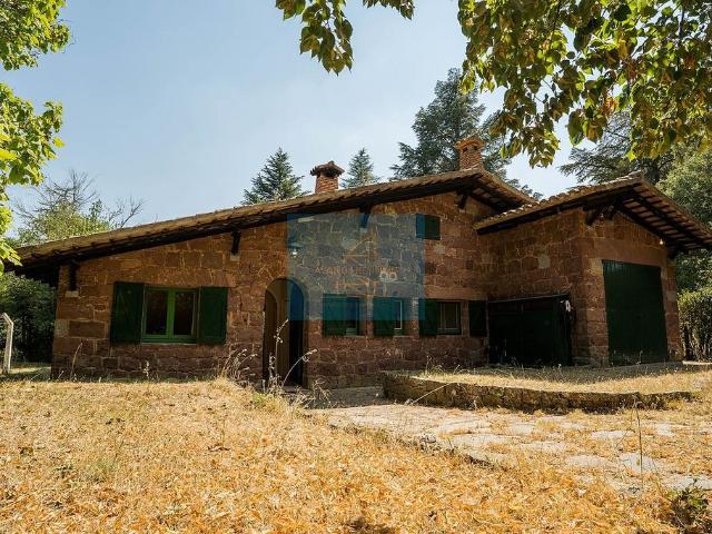 Chalet en venta en calle Vg L'abellera, Prades, de 201 m² 4 habitaciones por 480.000