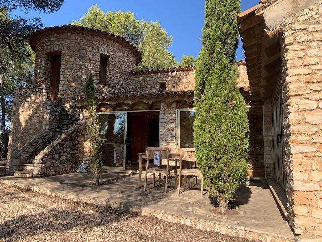 Chalet en venta en calle Xaloc, Ametlla de Mar, l´, de 150 m² 3 habitaciones por 590.000