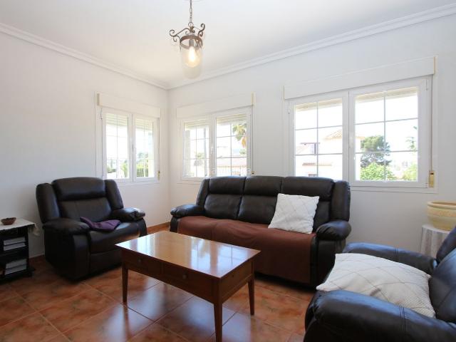 Chalet en venta en Calp, Carrió La Merced Los Pinos. Chalets.