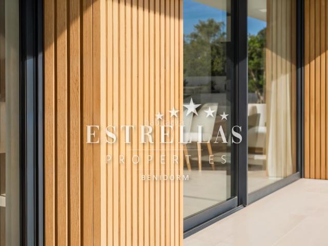 Chalet en venta en Calp, La Empedrola. Chalets.