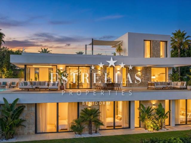 Chalet en venta en Calp, La Empedrola. Chalets.