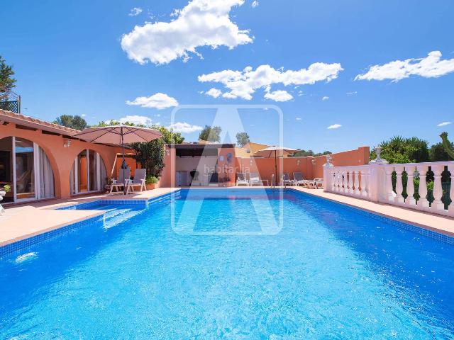 Chalet en venta en Calp, La Empedrola. Chalets.