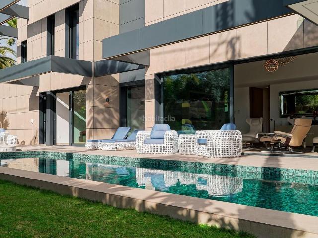 Chalet en venta en Calp, Marisol Park Ortembach Los Almendros. Chalets.