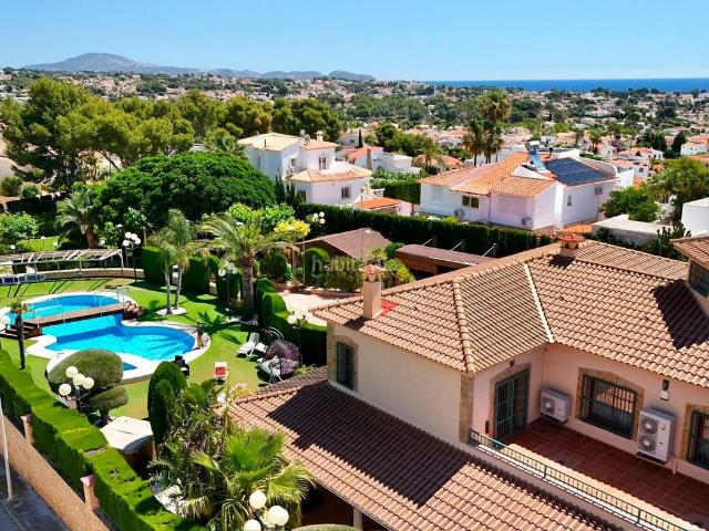 Chalet en venta en Calp, Marisol Park Ortembach Los Almendros. Lujosa villa en Calpe con una exclusiva parcela de 4.400 m2. Chalets.