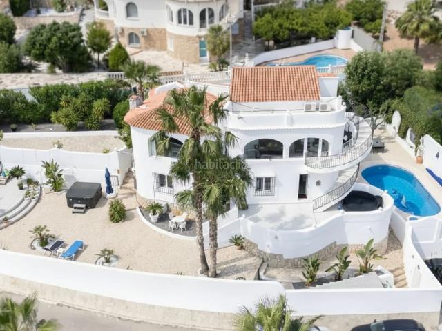 Chalet en venta en Calp, Pueblo. Chalets.