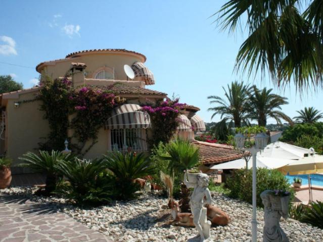 Chalet en venta en Calpe, Cometa
