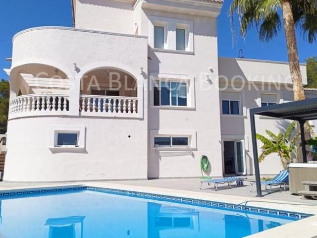 Chalet en venta en Calpe, Calpe