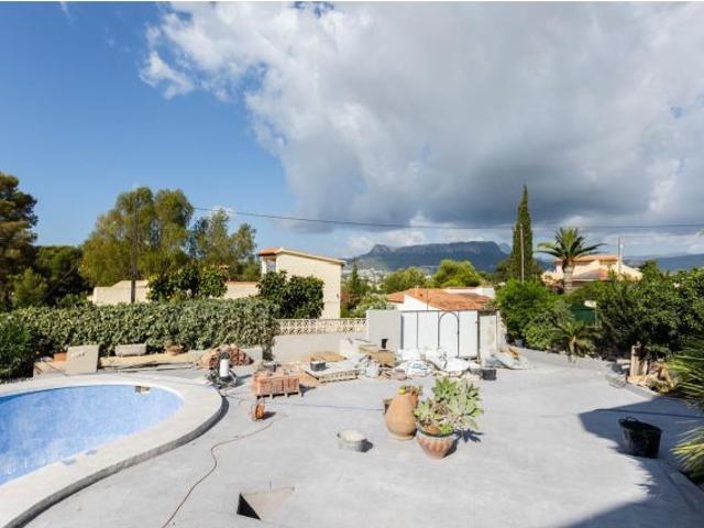 Chalet en Venta en Calpe, Alicante