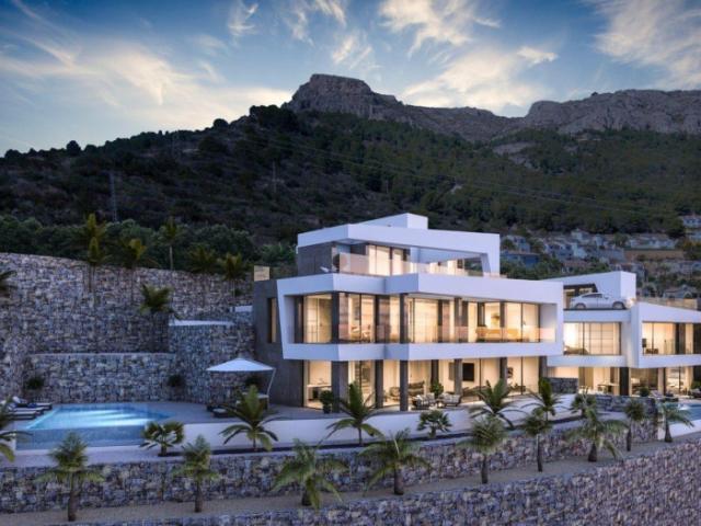 Chalet en venta en Calpe, Urbanización
