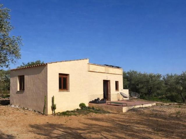 Chalet en venta en Camarles